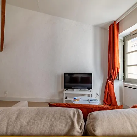 Au Coeur De L'effervescence Terracotta - Nuit A